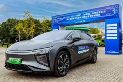 5G车来了 高合HiPhi X实